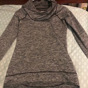 Women’s Reebok athletic top